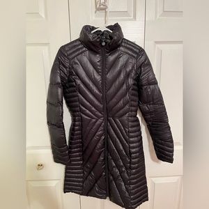 Bernardo Women’s Puffer Down Jacket Coat Zipper. Xs in black